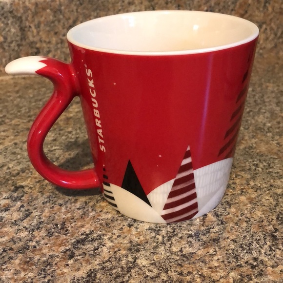 Starbucks Red Fox 2016 Tail Handle Holiday 12 oz Mug - Picture 2 of 5